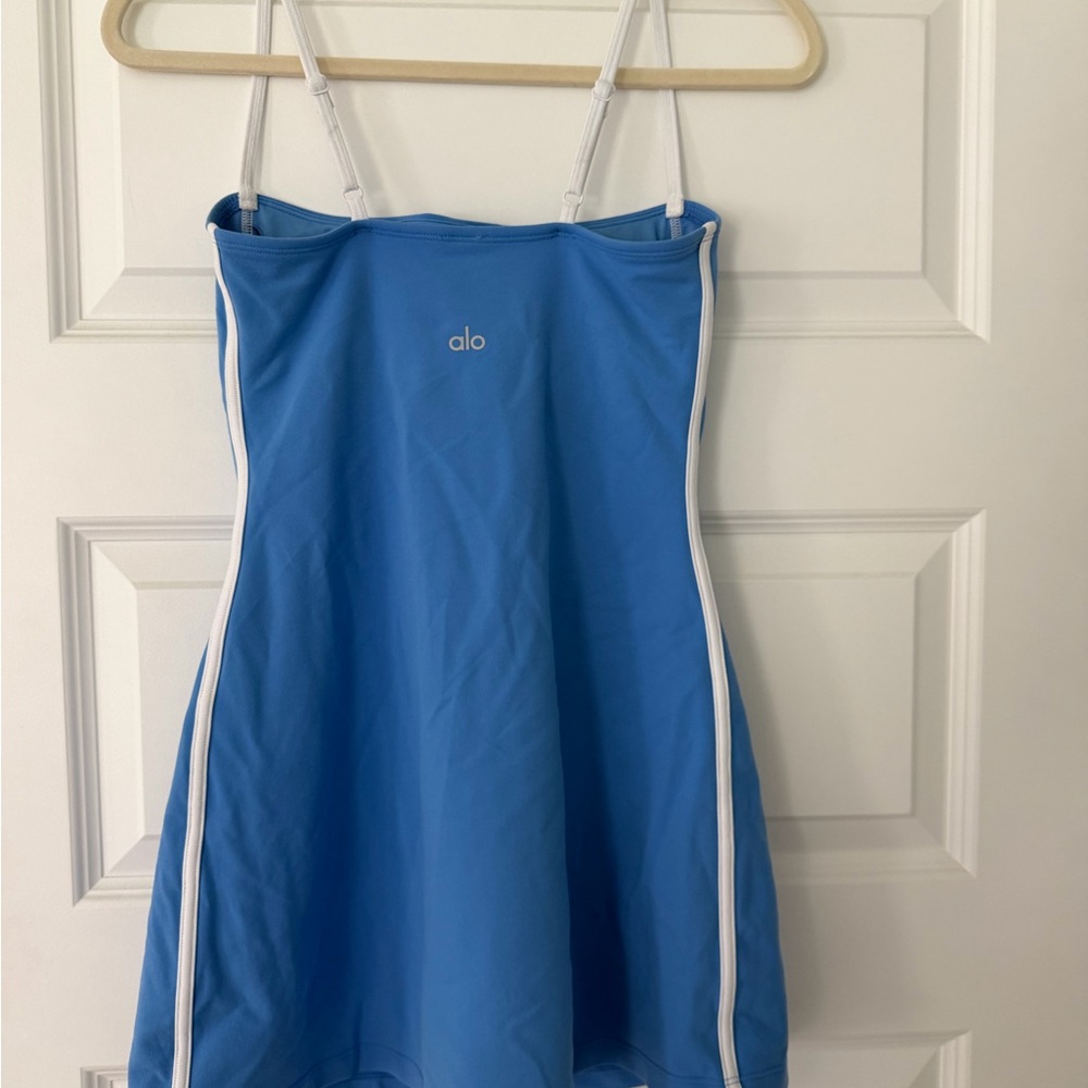 Alo Yoga Airbrush Streamlined Dress - Picture 7 of 8